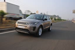 Land Rover Range Rover Evoque Front Right Three Quarter