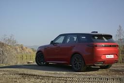 Land Rover Range Rover Sport Front Right Three Quarter