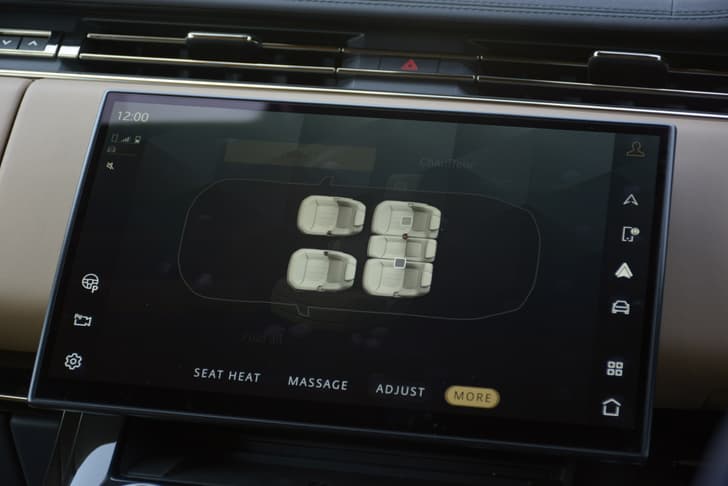 Land Rover Range Rover Sport Infotainment System