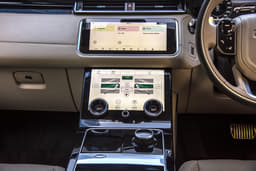 Land Rover Range Rover Velar Dashboard