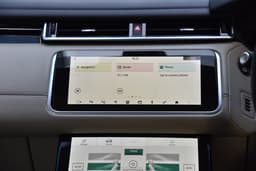 Land Rover Range Rover Velar Dashboard
