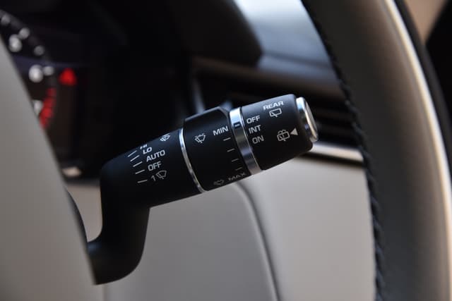 Steering Wheel Image - 206