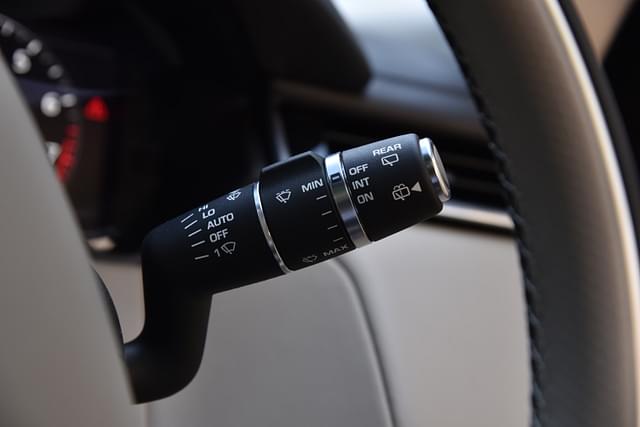 Steering Wheel Image - 206