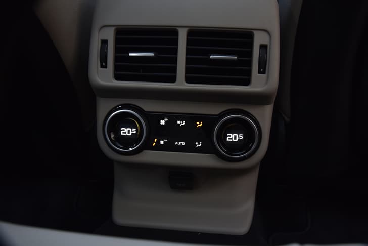 Land Rover Range Rover Velar Ac Vents Front