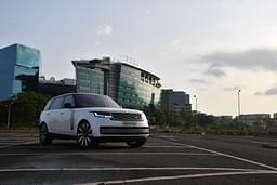Land Rover Range Rover Front Right Three Quarter
