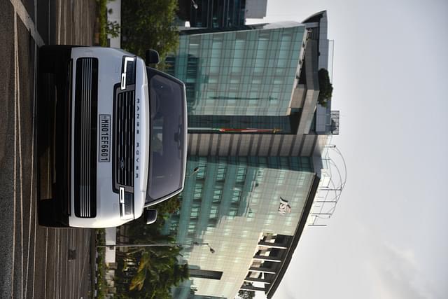 Front View Image - 3814