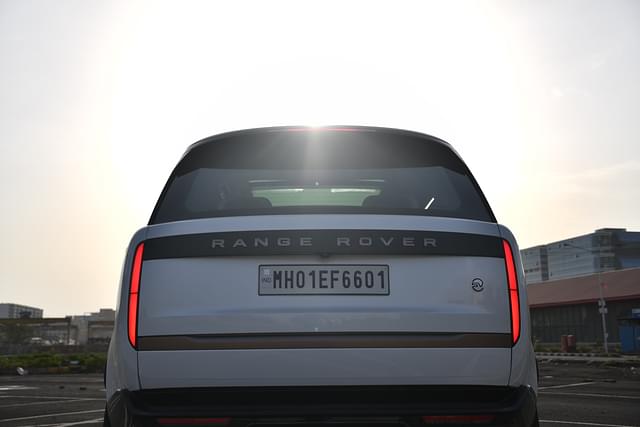 Rear View Image - 3820