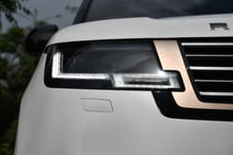 Land Rover Range Rover Headlight