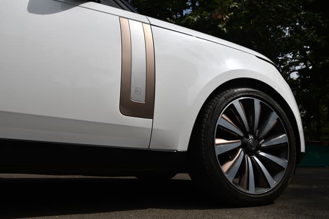 Alloy Wheels Image - 3831