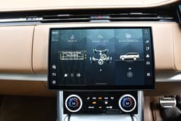 Land Rover Range Rover Dashboard
