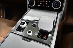 Land Rover Range Rover Infotainment System