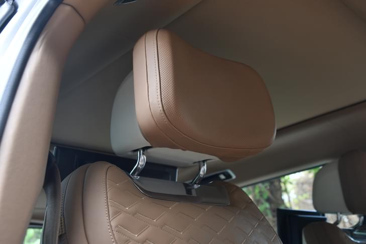 Front Row Adjustable Headrests