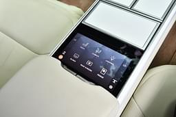 Land Rover Range Rover Infotainment System
