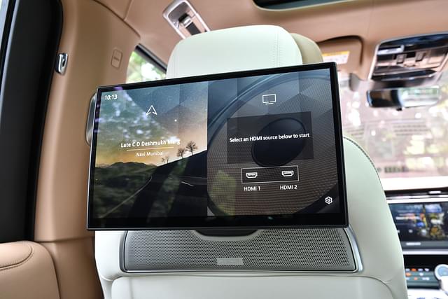 Infotainment System Image - 3871