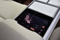 Land Rover Range Rover Touch Screen Infotainment System