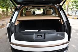 Land Rover Range Rover Front Row Seats