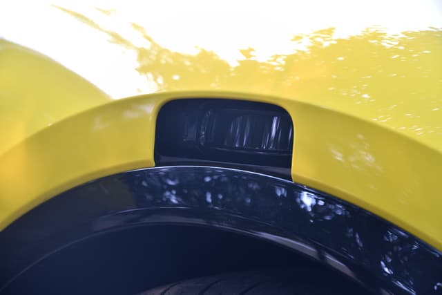 Color Yellow Image - 9334