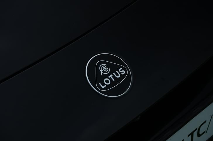 Lotus Emeya Car Roof