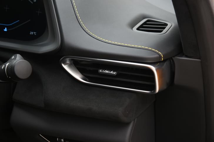 Lotus Emira Ac Vents Front