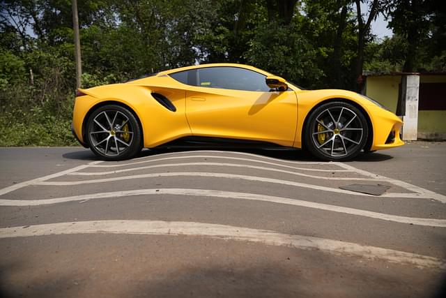 Alloy Wheels Image - 4595