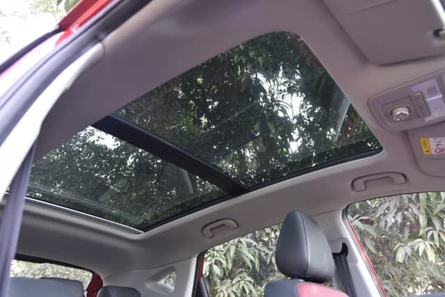 Sunroof Image - 7410