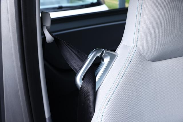 Height Adjustable Seat Belts Back Image - 5308
