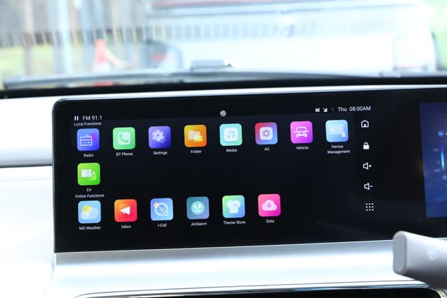 Infotainment System Image - 5332