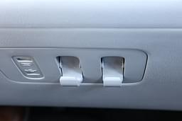 Mg Comet Charging Ports