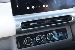 Mg Comet Ac Vents Front