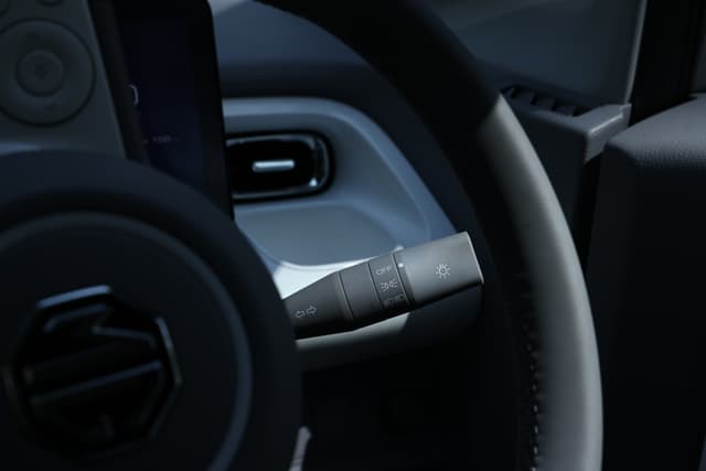 Steering Wheel Image - 5351