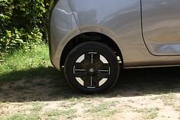 Mg Comet Alloy Wheels