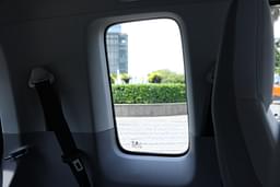 Mg Comet Seat Belts