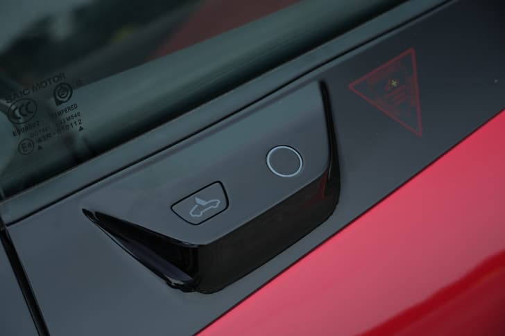Mg Cyberster Door Controls