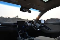 Mg Hector Dashboard