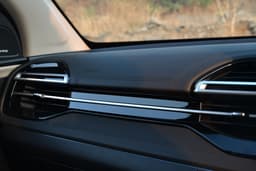 Mg Hector Dashboard