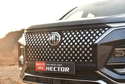 Mg Hector Front View