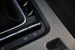 Mg Hector Console Storage