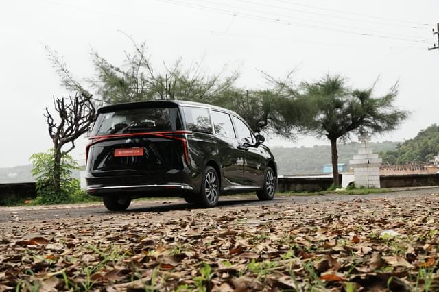 MG M9 Rear View