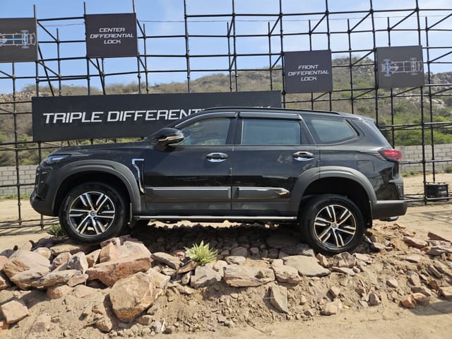 Front Right Three Quarter