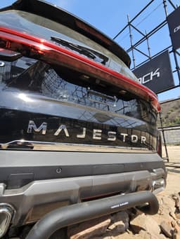 Mg Majestor Rear View