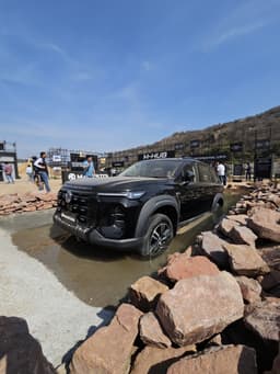 Mg Majestor Body Colored Bumpers