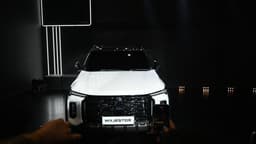 Mg Majestor Front View