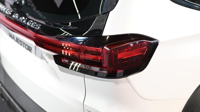 Rear View Image - 18179