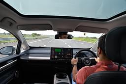 Mg Windsor Dashboard