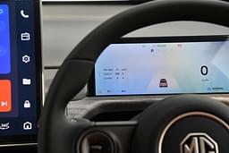 Mg Windsor Dashboard