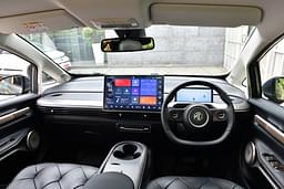 Mg Windsor Dashboard