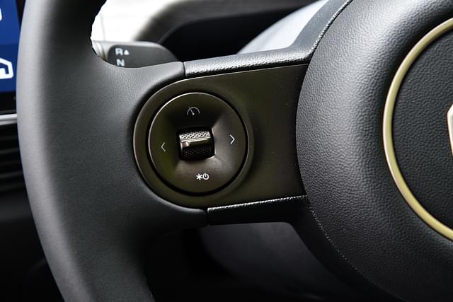 Steering Wheel Image - 3623