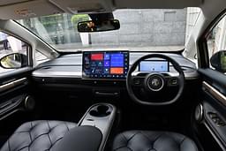 Mg Windsor Dashboard