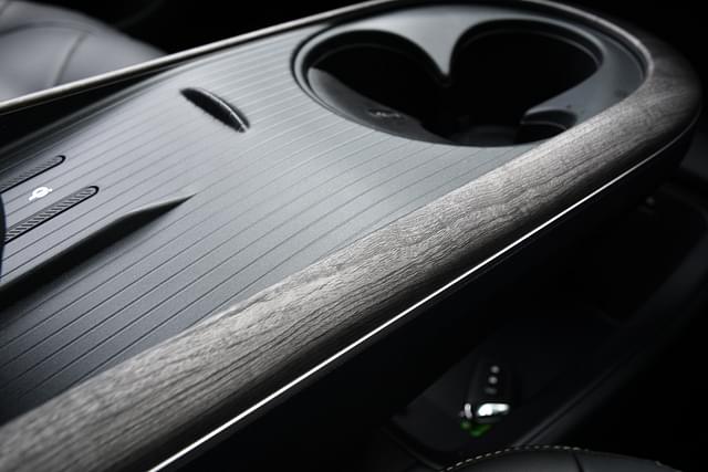 Console Storage Image - 3651