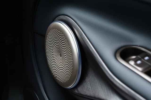 Number Of Speakers 1 Image - 3677